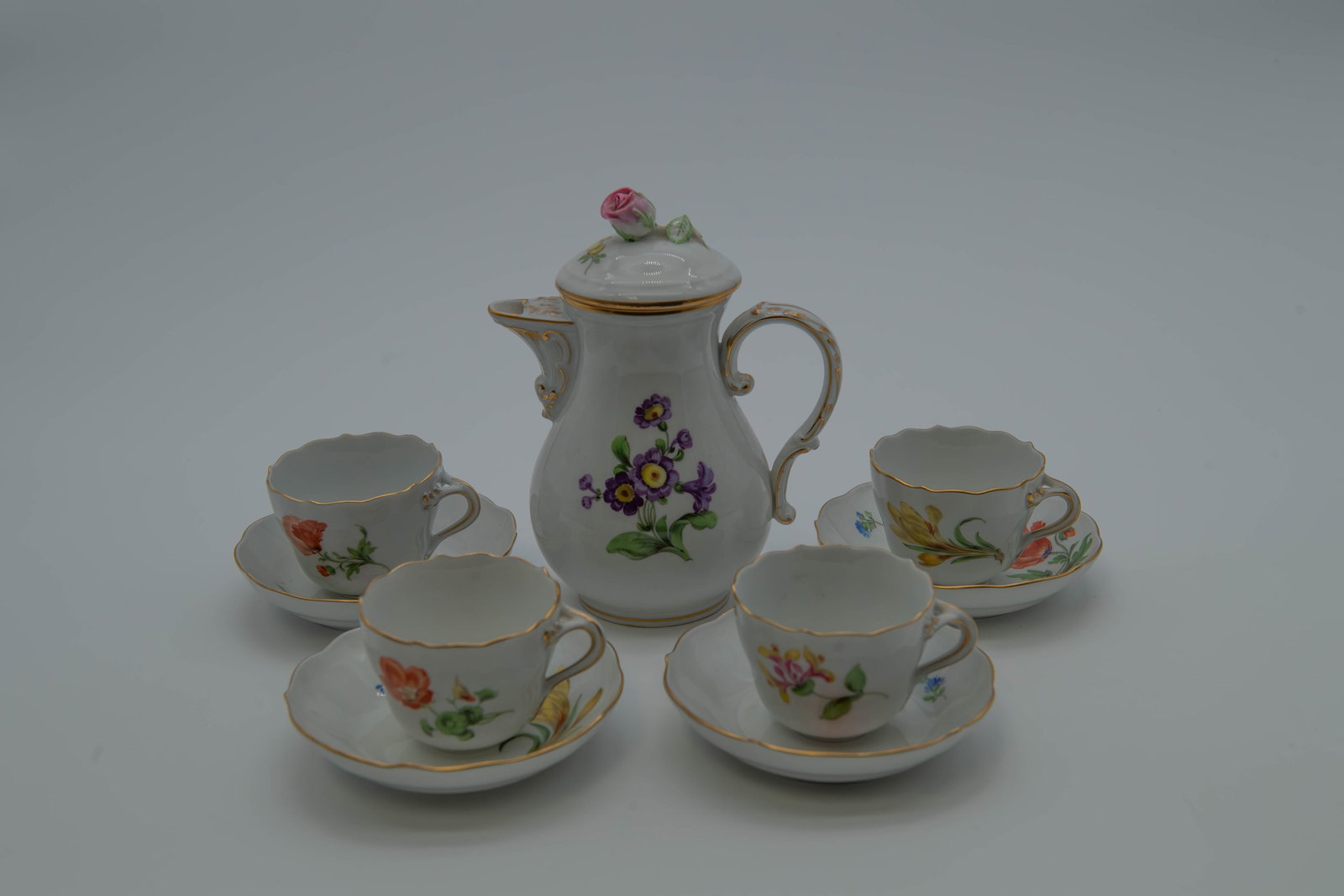 Lot of 10 Vintage MEISSEN Hand-Painted Floral Motifs Porcelain Coffee Pot, Cups & Saucers (1 of 7)