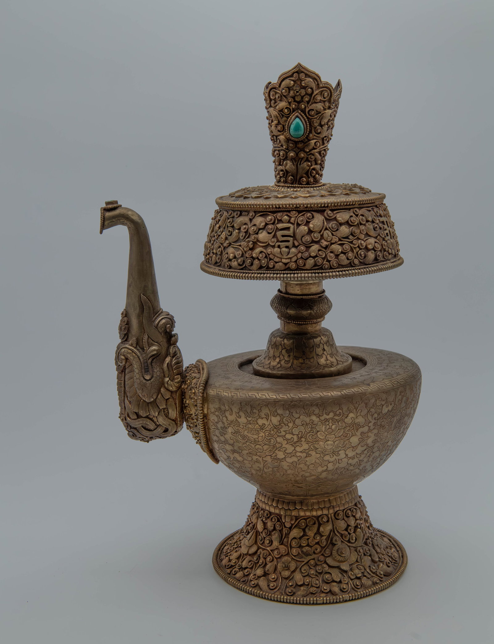 Fine Vintage Bhumpa Tibetan Ritual Heavy Copper Teapot, Lid Inlay w/Turquoise: Fine Vintage Bhumpa Tibetan Ritual Heavy Copper Teapot, Lid Inlay w/Turquoise. Total tall 16", Width 9"3/4; In good condition