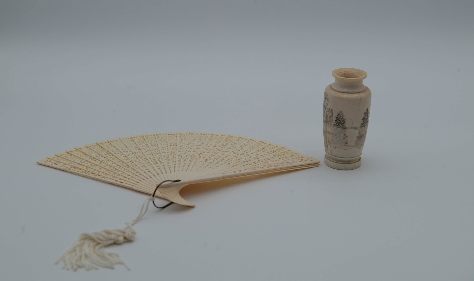 Lot of 2 Vintage Asian Bone Hand-Carved Folding Fan & Hand-Etched Miniature Vase (1 of 8)