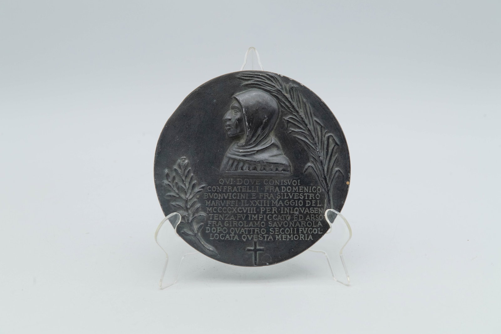 A Historical Italian Memorial Plaque or Medal w/Portrait of Savonarola: A Historical Italian Memorial Plaque or Medal w/Portrait of Savonarola. Diameter 5"1/2. Overall in good vintage condition with age-related patina and wear consistent with age. (Stand Not Included)