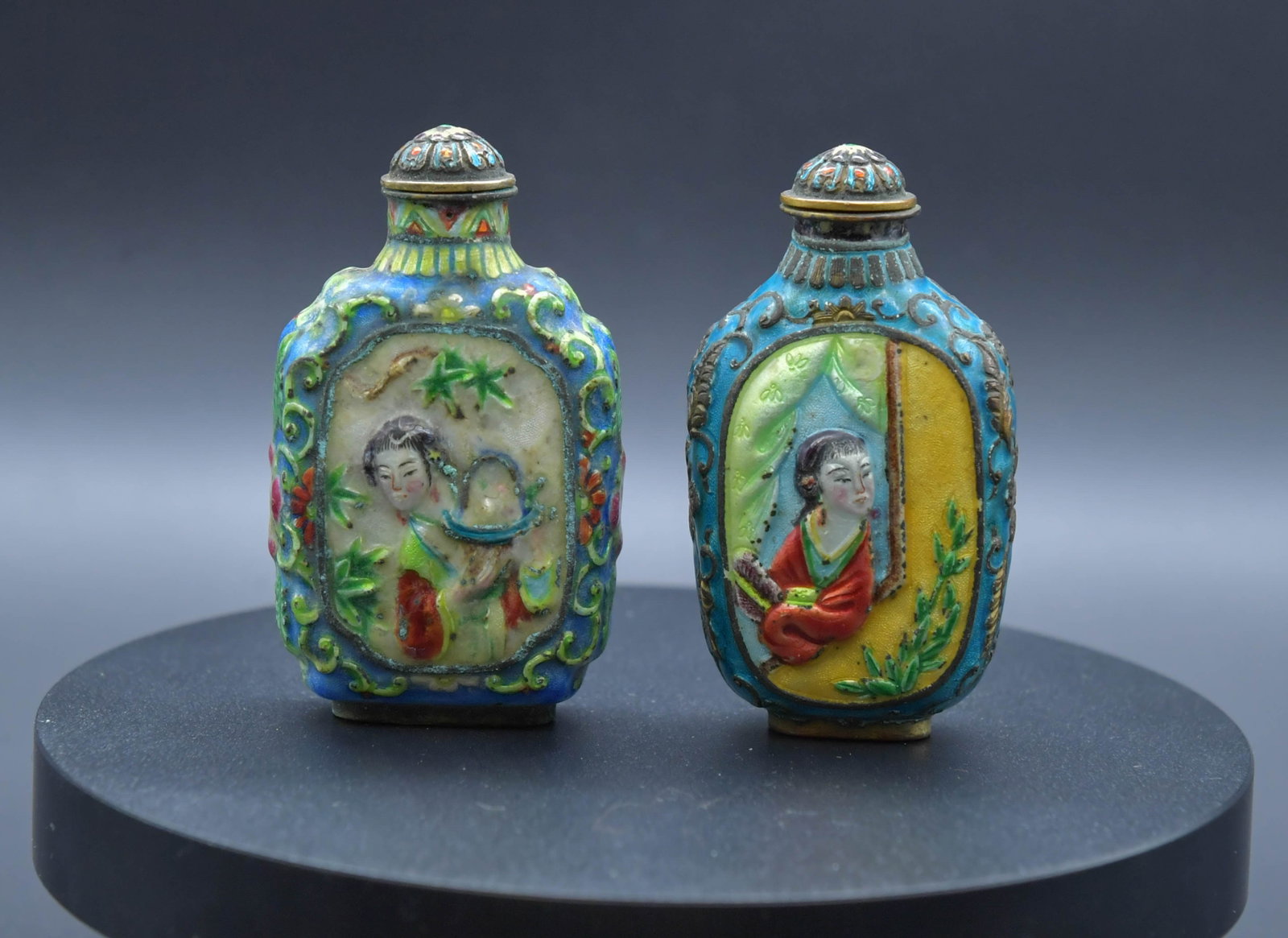 Two Vintage Antique Chinese Cloisonne Enamel Beauty Lady Snuff Bottles w/Stopper: Two Vintage Antique Chinese Cloisonne Enamel Beauty Lady Snuff Bottles w/Stopper. Measures approx. 2"1/2H x 1"1/2W; In good condition with normal wear, (Stand Not Included)
