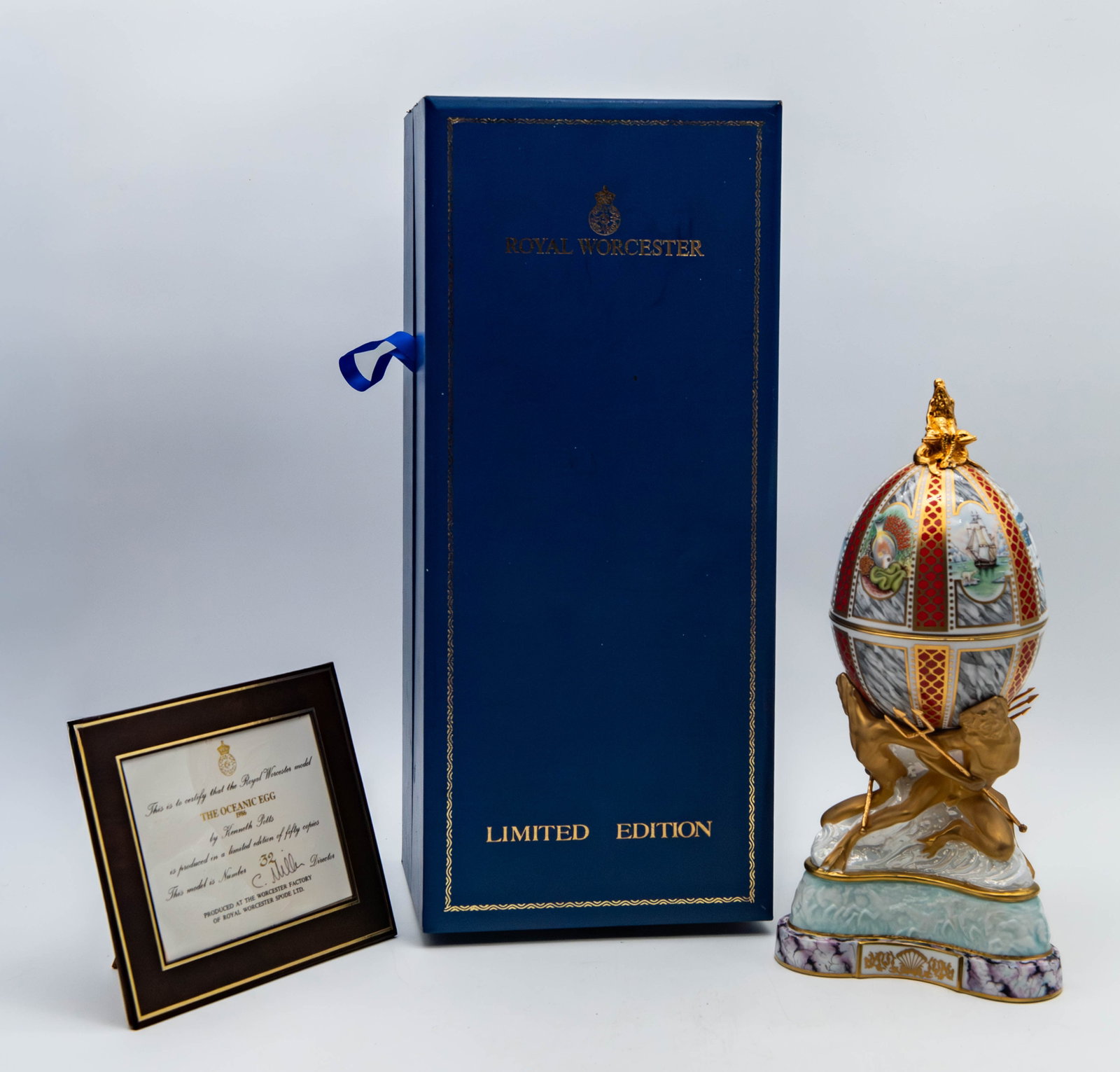 Vintage Royal Worcester Limited Edition "The Oceanic Egg" by Kenneth Potts w/Certificate (1 of 13)