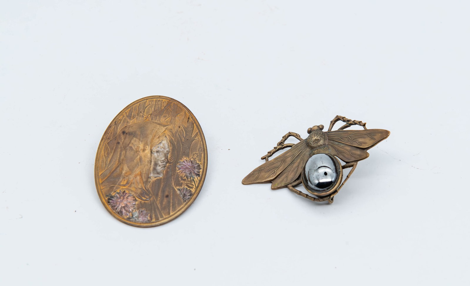 Two Vintage Gilt Bronze Relief Lady Portrait Brooch & Brass Beetle Pin: Two Vintage Gilt Bronze Relief Lady Portrait Brooch & Brass Beetle Pin. Lady portrait brooch 2" x 1"1/2; Brass beetle pin 2"1/4 x 1"1/2. Overall in good vintage condition. (Stand Not Included)