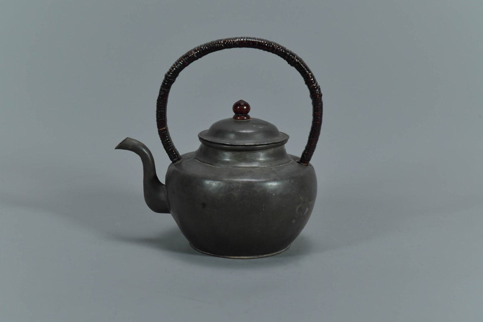 Marked Antique Japanese Pewter Teapot w/Woven Handle (1 of 7)