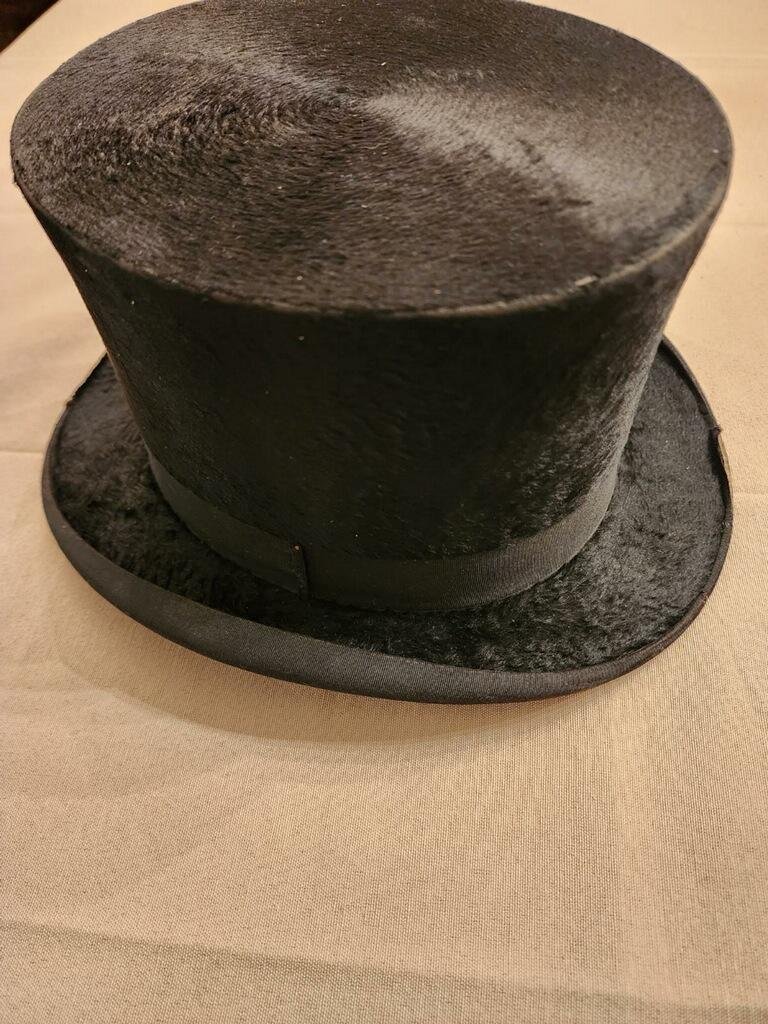 Winston Churchill Signed Original Top Hat with Certificate of Authenticity (1 of 8)