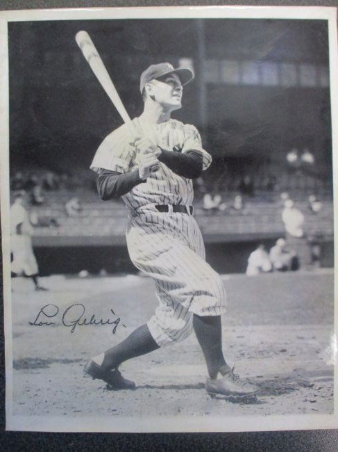 Lou Gehrig Signed Photograph 9 1/2" x 7 1/2" with Certificate of Authenticity (COA) (1 of 4)