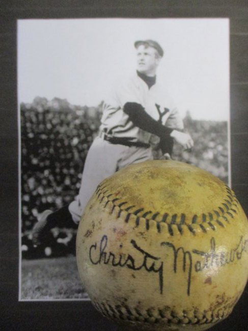 Christy Mathewson Signed Official Baseball with COA - A Piece of Baseball History! (1 of 3)