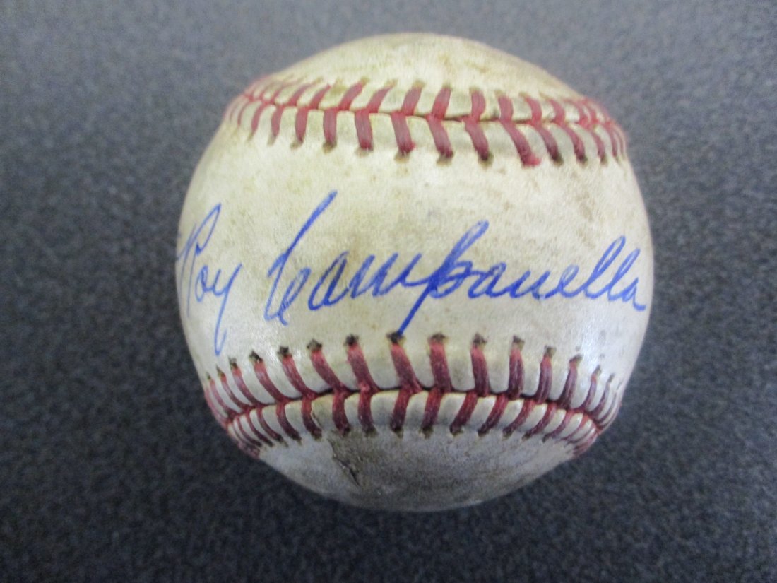 Roy Campanella Signed Official Spalding Baseball with Certificate (1 of 2)