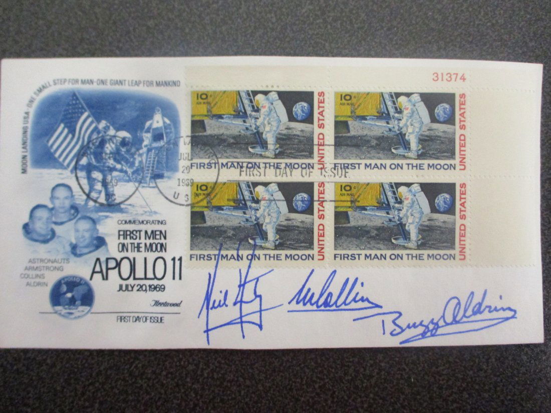 Apollo 11 Crew Signed Envelope - First Men on the Moon, Neil Armstrong, Michael Collins, Buzz Aldrin (1 of 3)