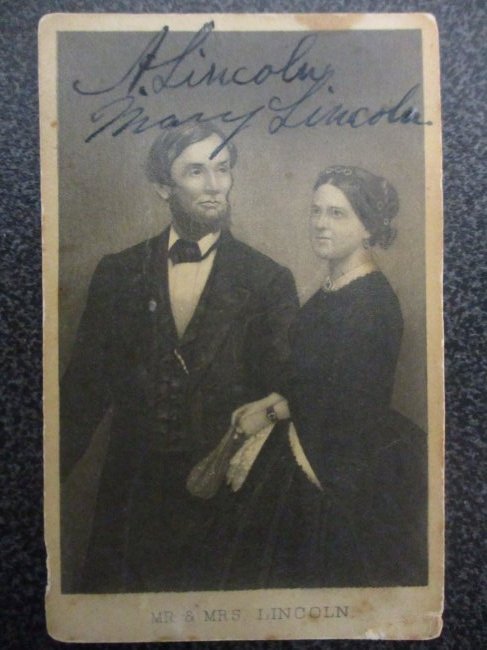 Abraham Lincoln and Mary Lincoln Signed CDV Card with Certificate (1 of 2)
