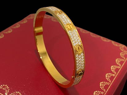 Cartier Love Bracelet Diamond- Paved 18k Yellow Gold Size 17: Cartier Love Bracelet Diamond- Paved 18k Yellow Gold Size 17 Condition: Like new.Brand: Cartier.Metal: 18k yellow gold.Gem stone:Diamond. Bracelet size: 17.Retail price: $ 44,500. Comes with original