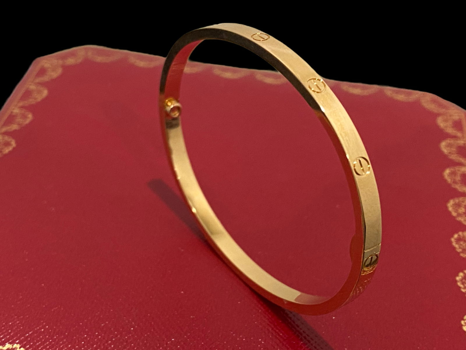 Cartier Love Bracelet Small Model 18K Rose Gold Size 17 (1 of 8)