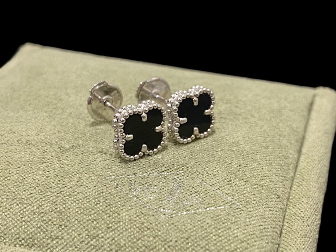 Van Cleef & Arpels, 18K White Gold, Onyx, Sweet Alhambra Earstuds (1 of 5)