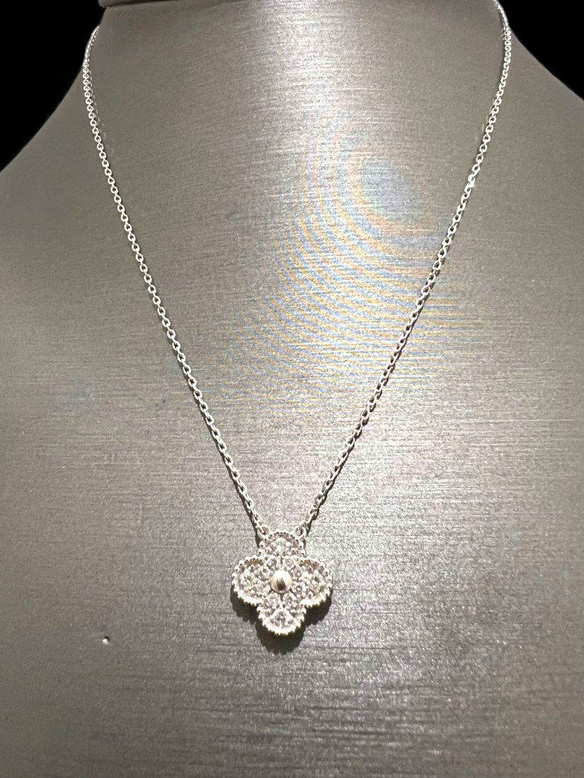 Van Cleef & Arpels Vintage Alhambra Pendant 18k White Gold Diamond (1 of 5)