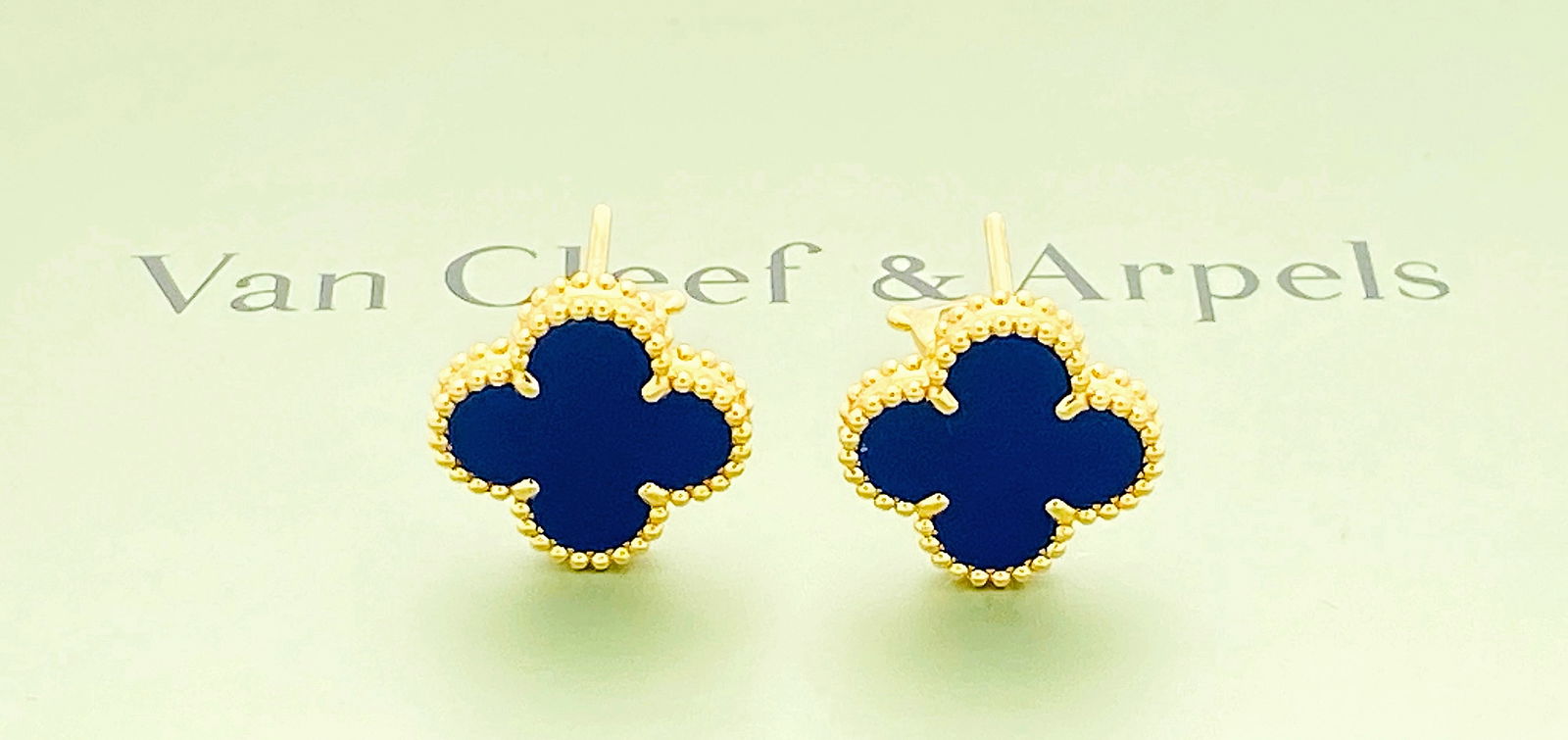 VAN CLEEF & ARPELS 18K YELLOW GOLD  VINTAGE ALHAMBRA EARRINGS (1 of 5)