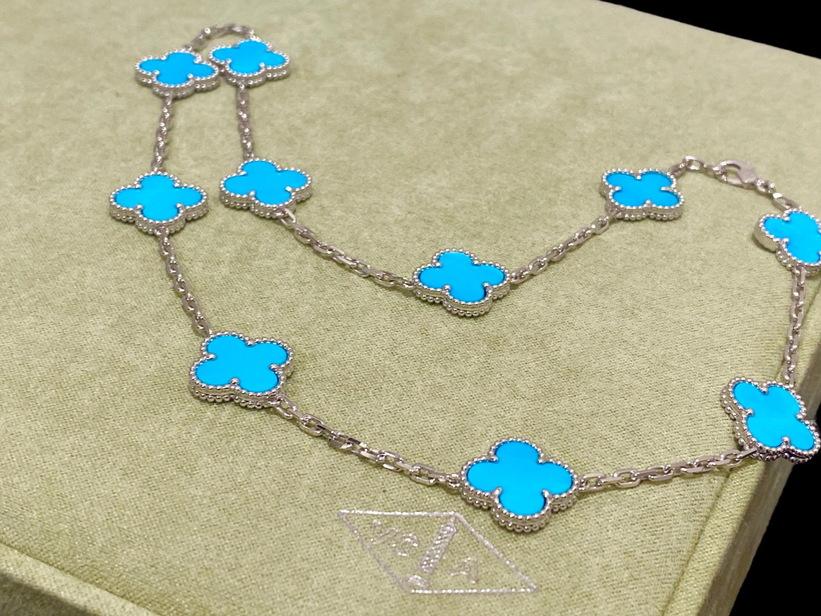 Van Cleef & Arpels Vintage Alhambra 18K White Gold 10 motifs Turquoise Long Necklace (1 of 5)