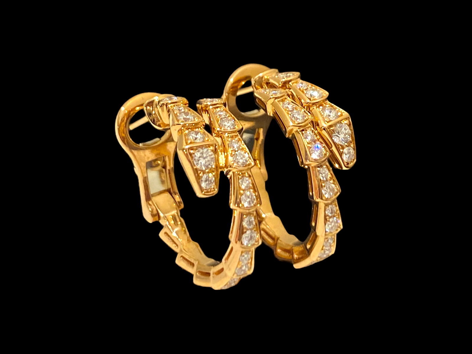 Bvlgari Serpenti Viper 18 kt rose gold earrings set with pave diamonds (1 of 8)