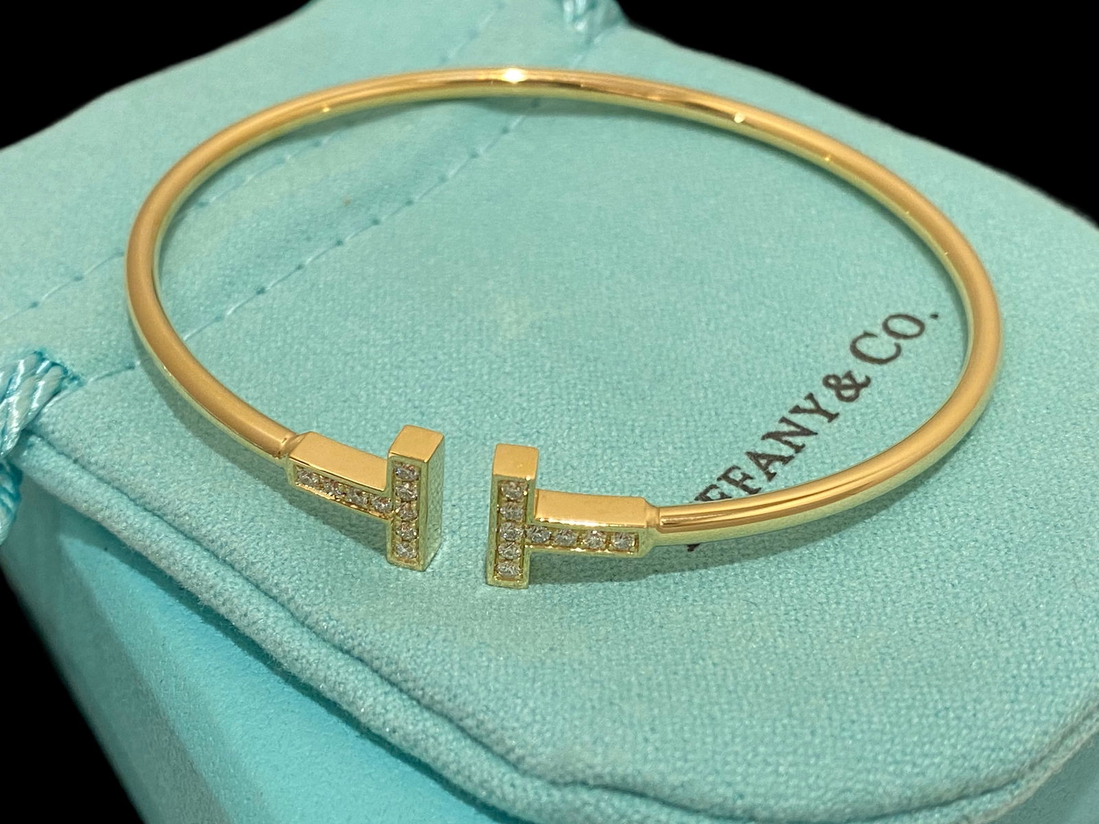 Tiffany T Diamond Wire Bracelet in 18k Yellow Gold (1 of 4)