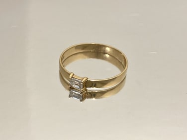 14k Yellow Gold Emerald Cut Diamond Tomboy Ring, Ring Size: 8.25