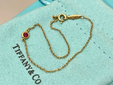 Tiffany & Co. Elsa Peretti? Color by the Yard Bracelet in Yellow Gold with a Ruby