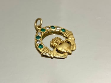 14k Yellow Gold Sparkling Round Diamond & Vibrant Emerald Pendant