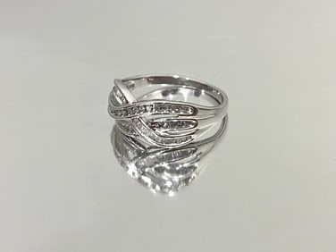 APX 1 Carat Diamond Crossover Bypass Engagement Ring in 10k White Gold