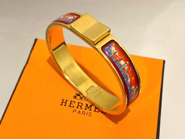Hermes Enamel Elephant Motif Loquet Narrow Cuff Bracelet