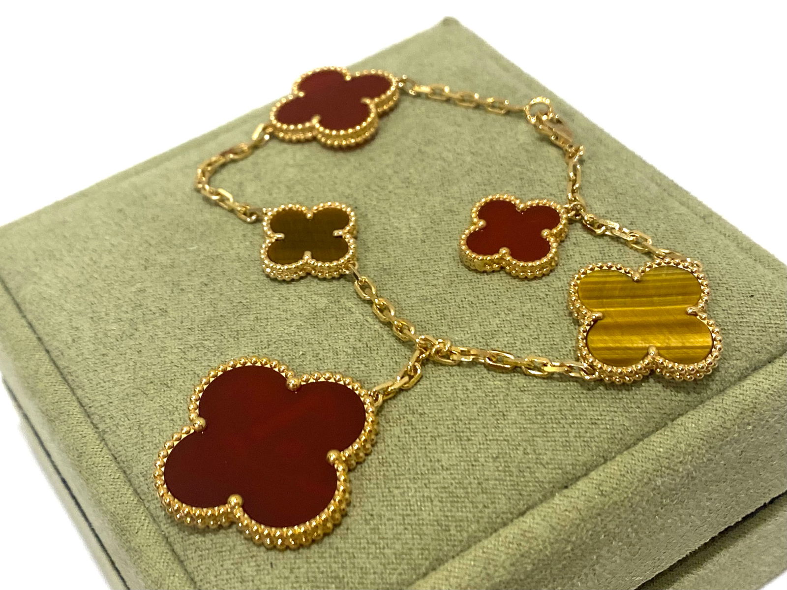 Van Cleef & Arpels Magic Alhambra Bracelet, 5 Motifs, 18k Yellow Gold, Carnelian and Tiger Eye (1 of 4)