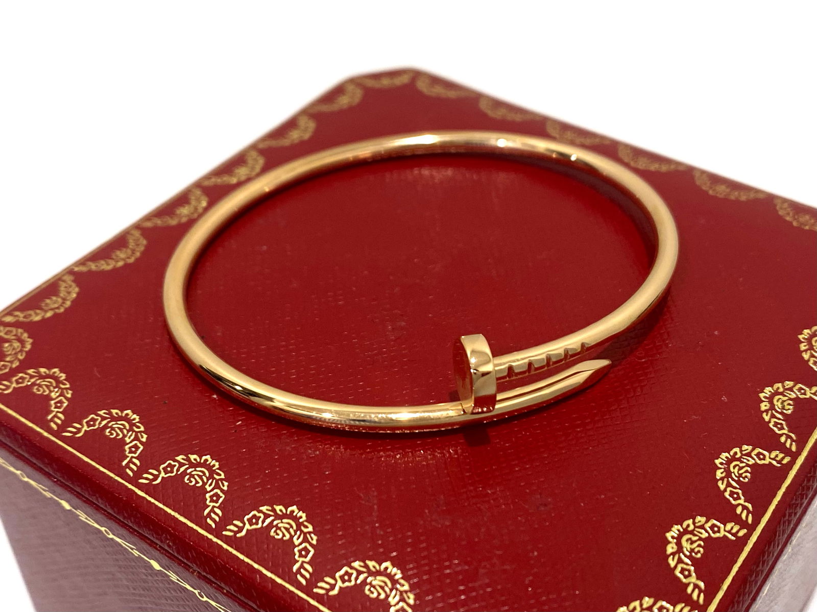 CARTIER JUSTE UN CLOU BRACELET SMALL MODEL 18K ROSE GOLD SIZE 17 (1 of 4)