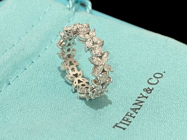 Tiffany and Co. Victoria Platinum and Diamond Alternating Ring. Size-6