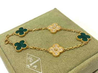 Van Cleef & Arpels Vintage Alhambra Bracelet 5 Motifs, 18K Yellow Gold, Malachite & Diamonds