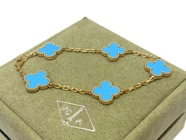 Van Cleef & Arpels Vintage Alhambra Turquoise 5 motifs bracelet in 18k Yellow gold.