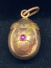 FABERGE GOLD EGG PENDANT