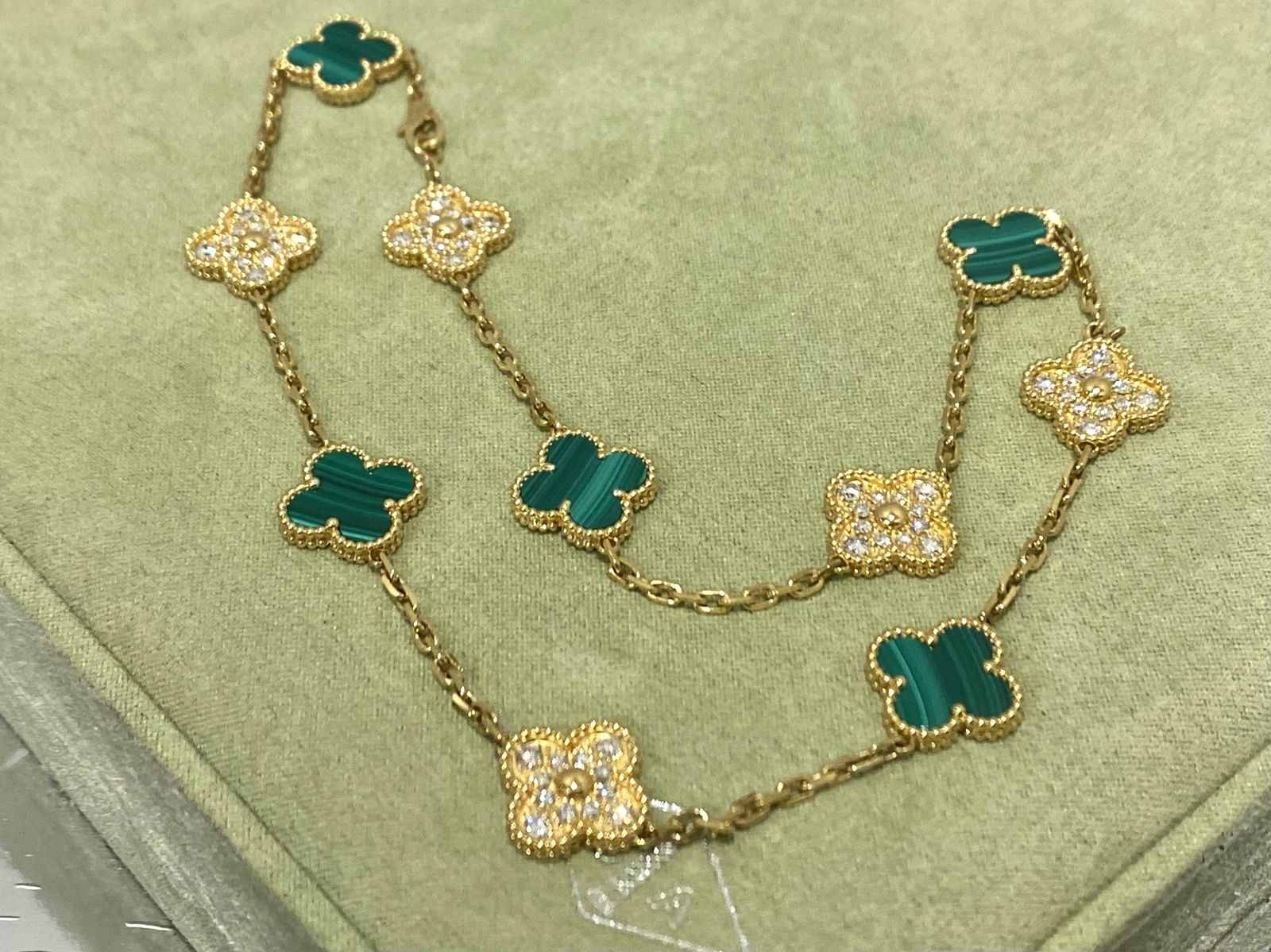 Van Cleef & Arpels Vintage Alhambra 10 Motifs Necklace ,18K Yellow Gold, Diamond and Malachite (1 of 5)