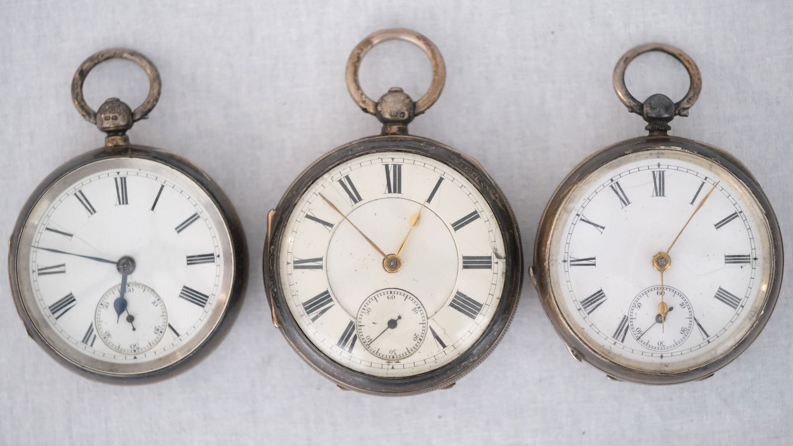 A lot of three Antique Silver 19th century English Pocketwatches with Sheffield hallmarks. (1 of 13)
