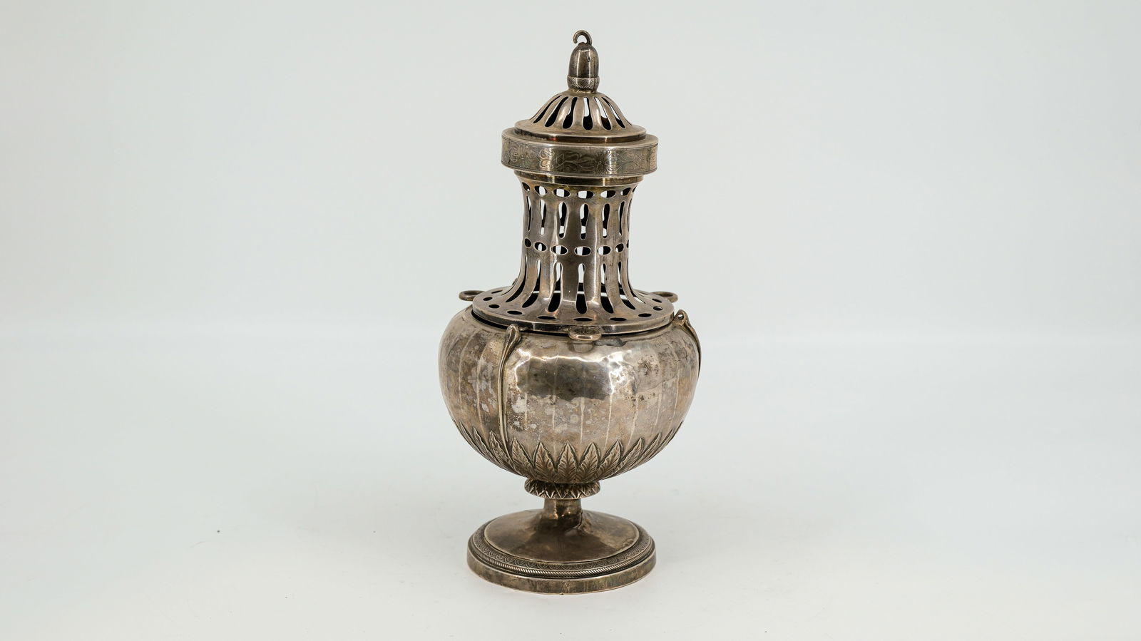 An Antique religious Silver church censer. Hallmarks and 18th/19th Century (1 of 9)
