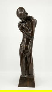 George MINNE (1866-1941) A Belgian patinated bronze sculpture, "The Kneeling One" (1898): George MINNE (1866-1941) A Belgian patinated bronze sculpture, "The Kneeling One" (1898). Posthumous casting, mid 20th century and signed. H: 77 cm