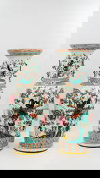 A large Chinese pair of Famille Rose two-sided decorated porcelain vases – with decor of roosters