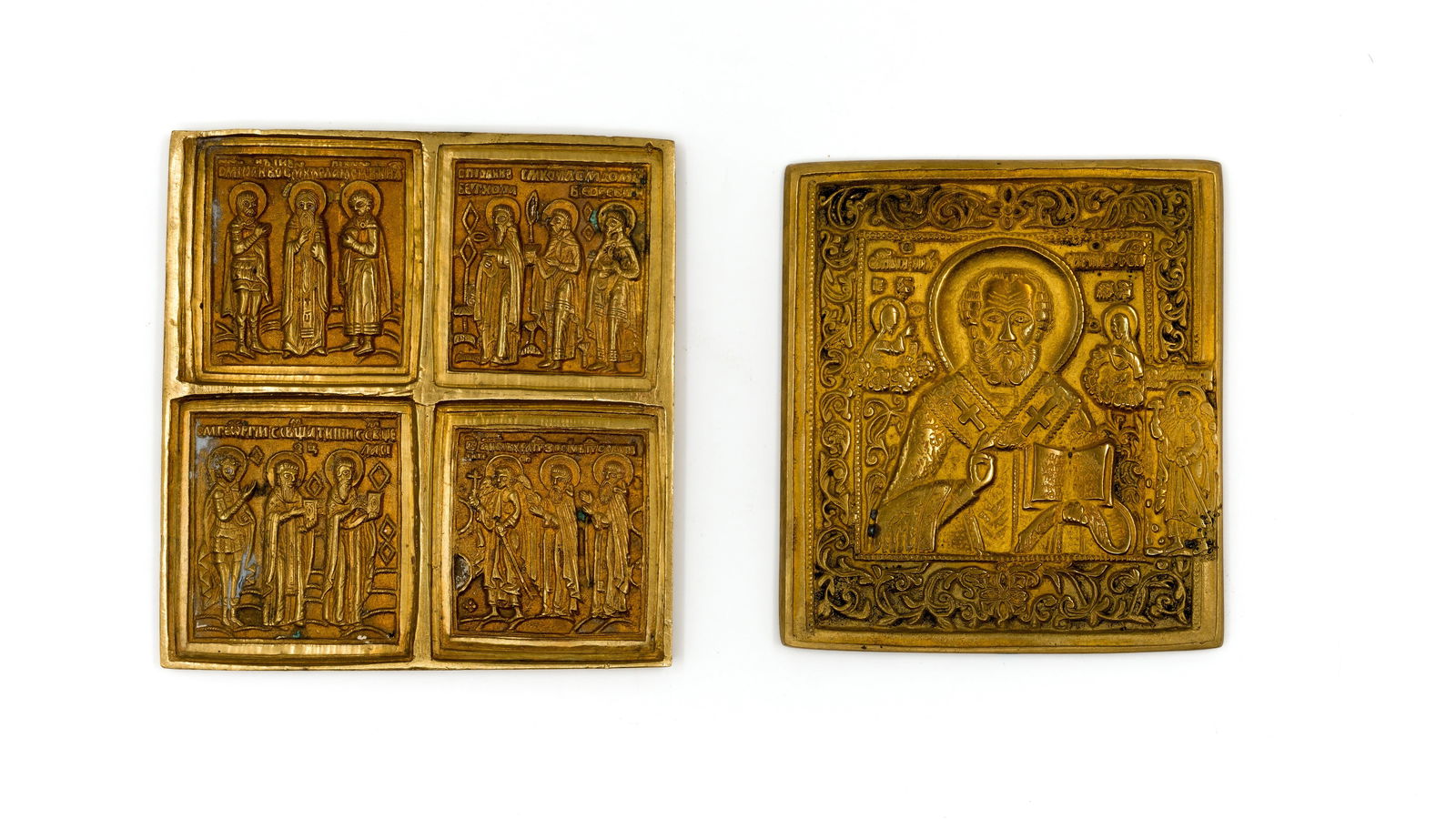 A lot of two antique Russian cast bronze decorated plaques (1 of 8)