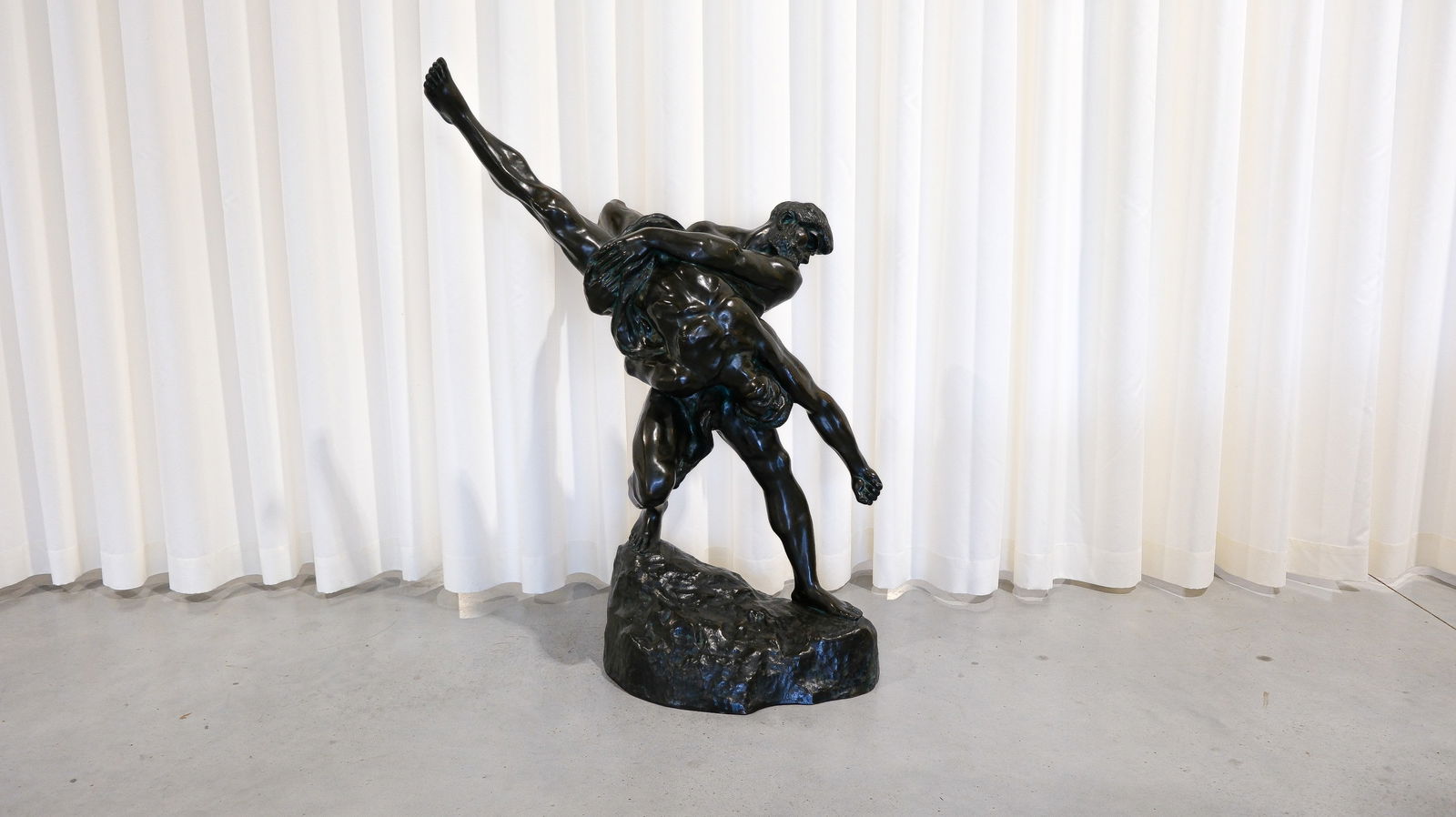 Jef LAMBEAUX (1852-1908) "The Wrestlers" - an imposing patinated bronze sculpture: Jef LAMBEAUX (1852-1908) "The Wrestlers". An imposing patinated bronze sculpture. Signed. Late 19th century. H: 112 - W: 85 cm