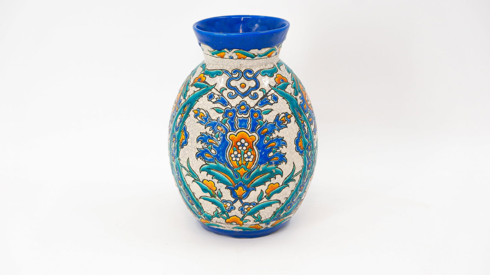 A Belgian BOCH KERAMIS Art Deco glazed ceramic vase by Charles CATTEAU (1880-1966) - Decor Iznik: A Belgian BOCH KERAMIS Art Deco glazed ceramic vase by Charles CATTEAU (1880-1966). Decor Iznik. Marked and model number: D69. First half 20th century. H: 24 cm