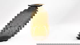 A French Daum Art Deco amber moulded glass vase with geometric tulip motif: A French Daum Art Deco amber moulded glass vase with geometric tulip motif and textured upper section. Signed, DAUM FRANCE. Early 20th century. H: 29 cm