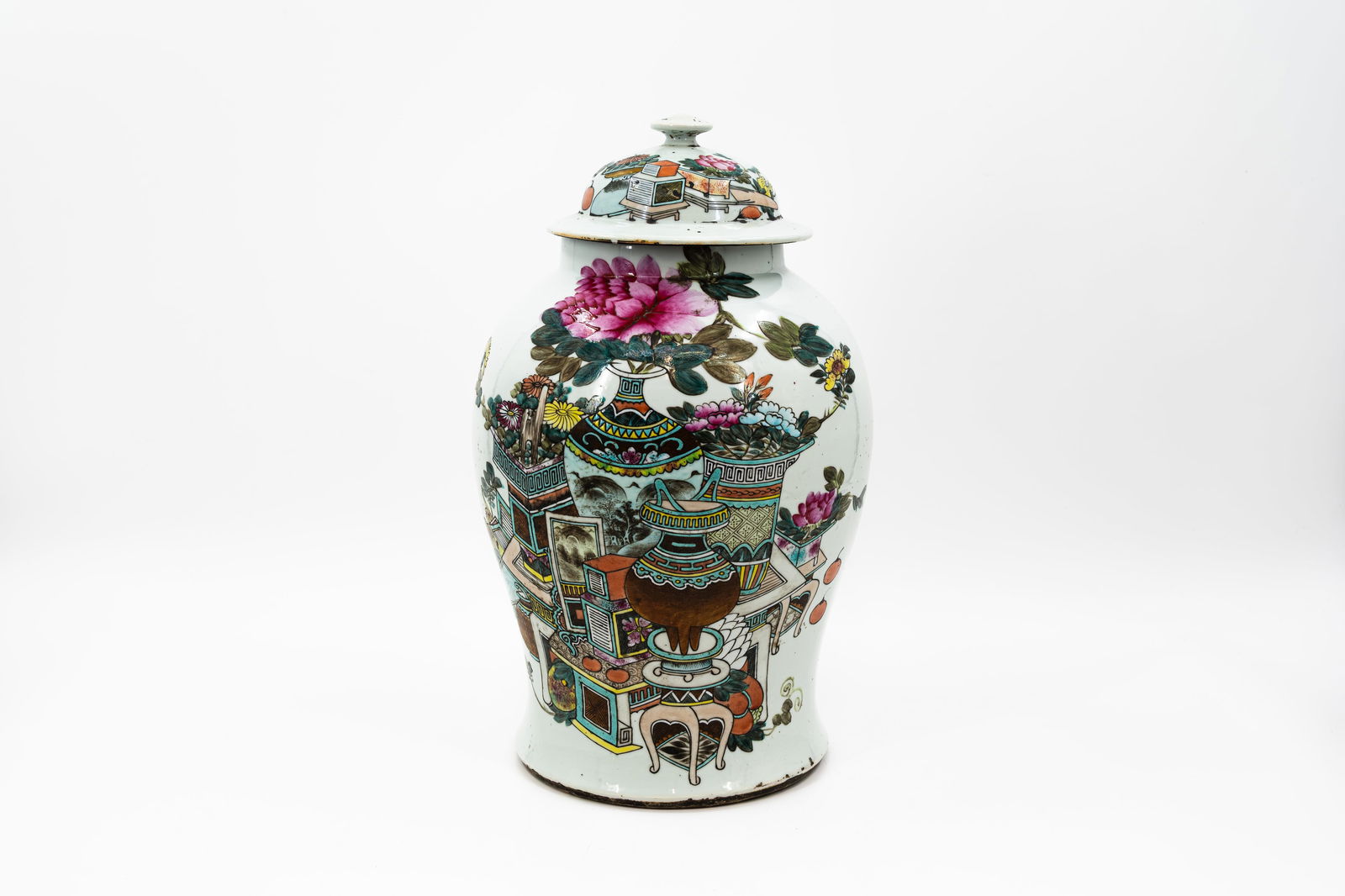 A Chinese Qianjiang cai porcelain vase decorated with a lady and a deer in a garden (1 of 12)