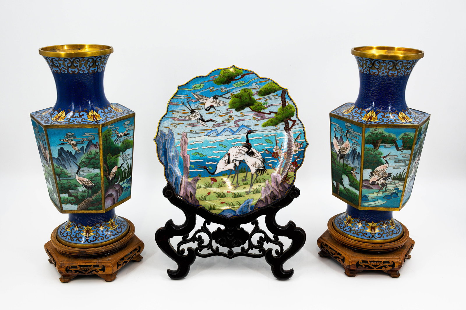 A pair of Chinese cloisonne vases and one plate with matching decor (1 of 13)