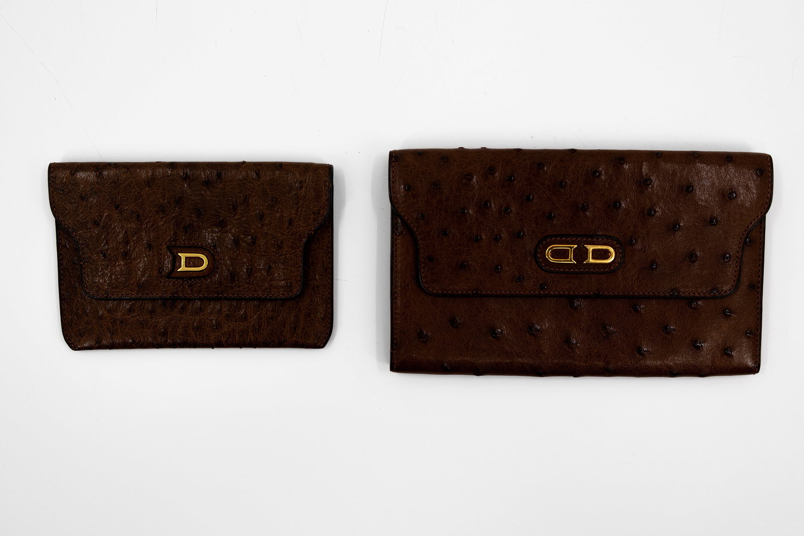Two Delvaux wallets in brown ostrich leather (1 of 6)