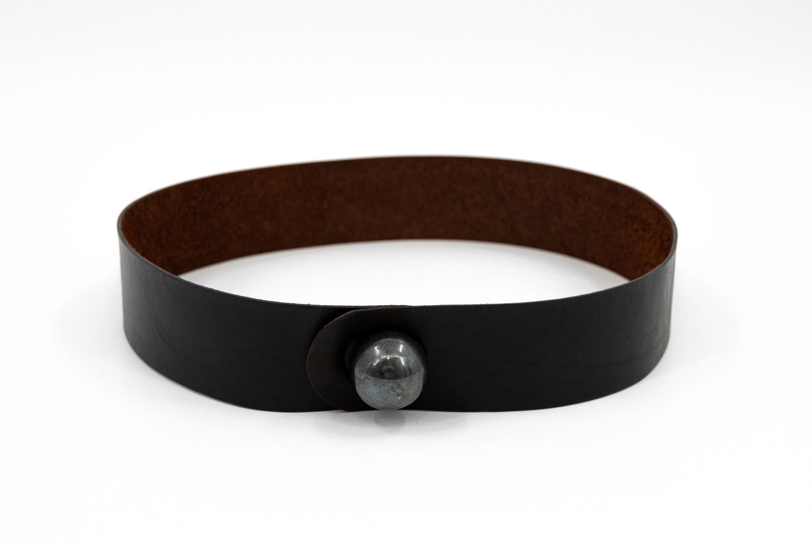 A rare vintage belt designed by Frans van Nieuwenborg (1 of 8)