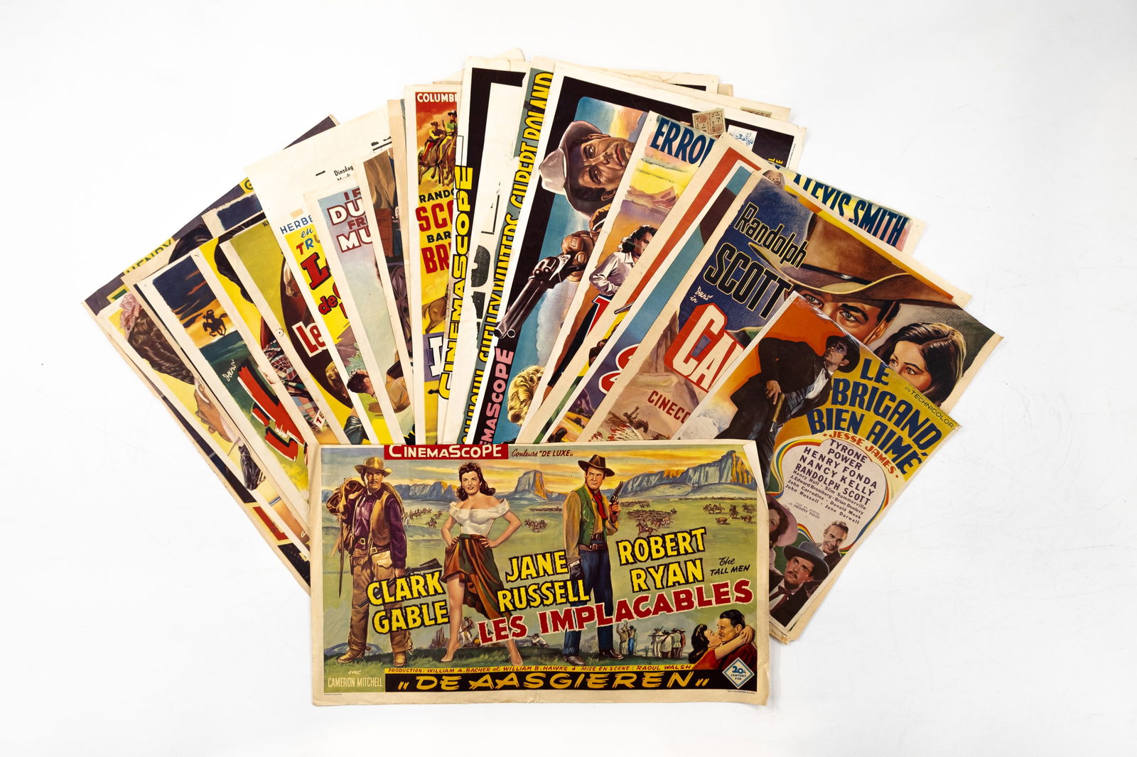 A lot of 24 original Belgian vintage movie theater posters, mostly westerns (1 of 6)