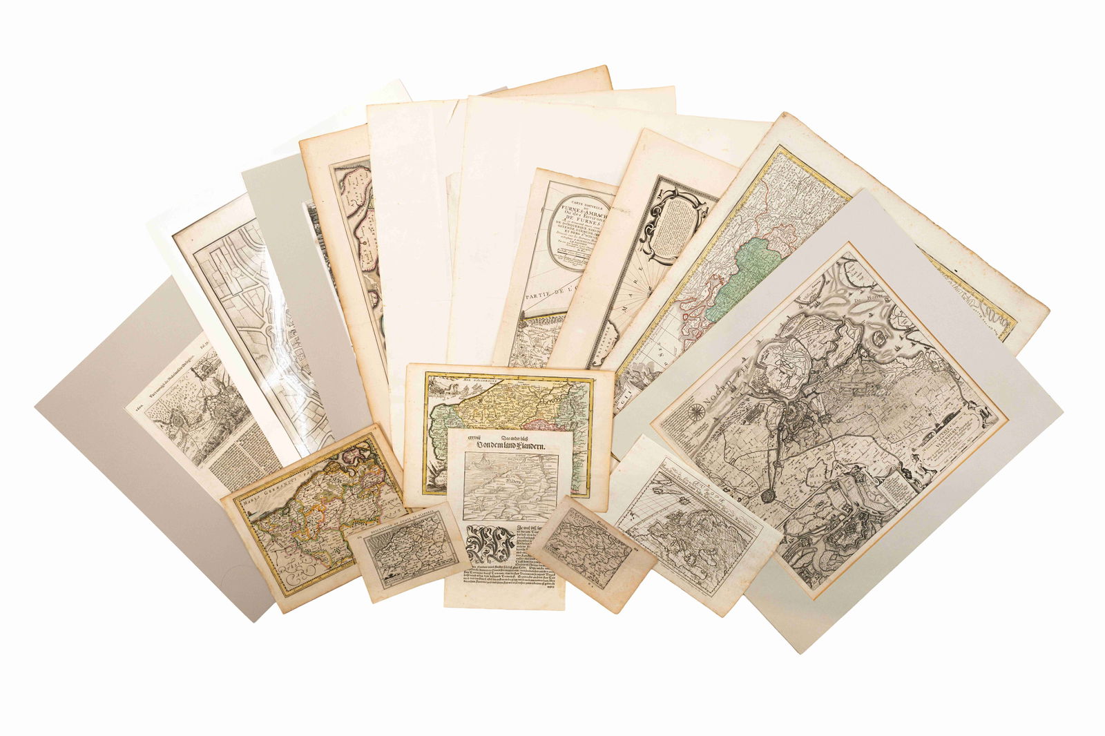 A composed lot of sixteen antique various copperplate engraved maps on paper (1 of 17)