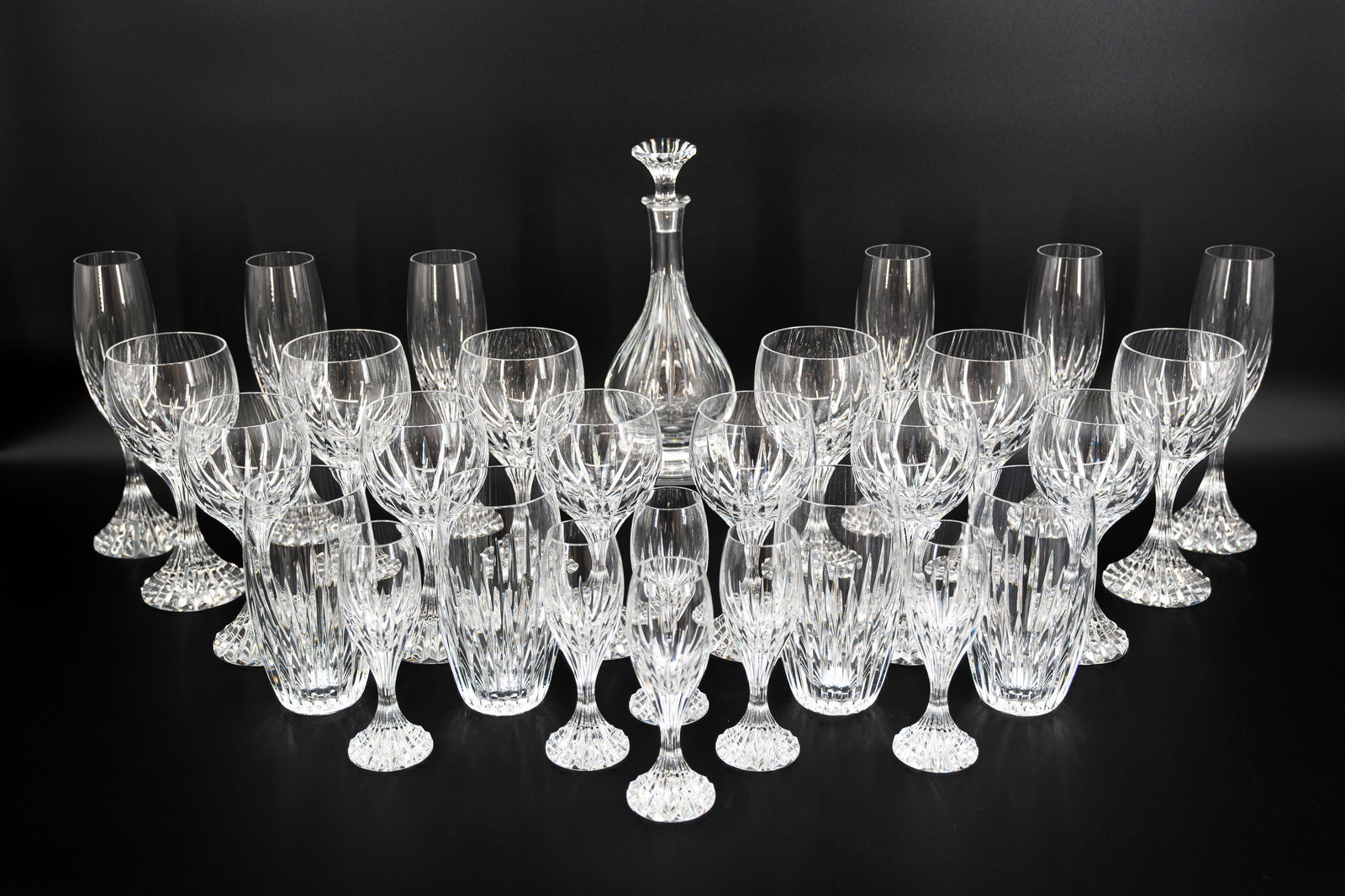 A lot of 28 glasses and one decanter in Baccarat crystal, model Massena (1 of 6)