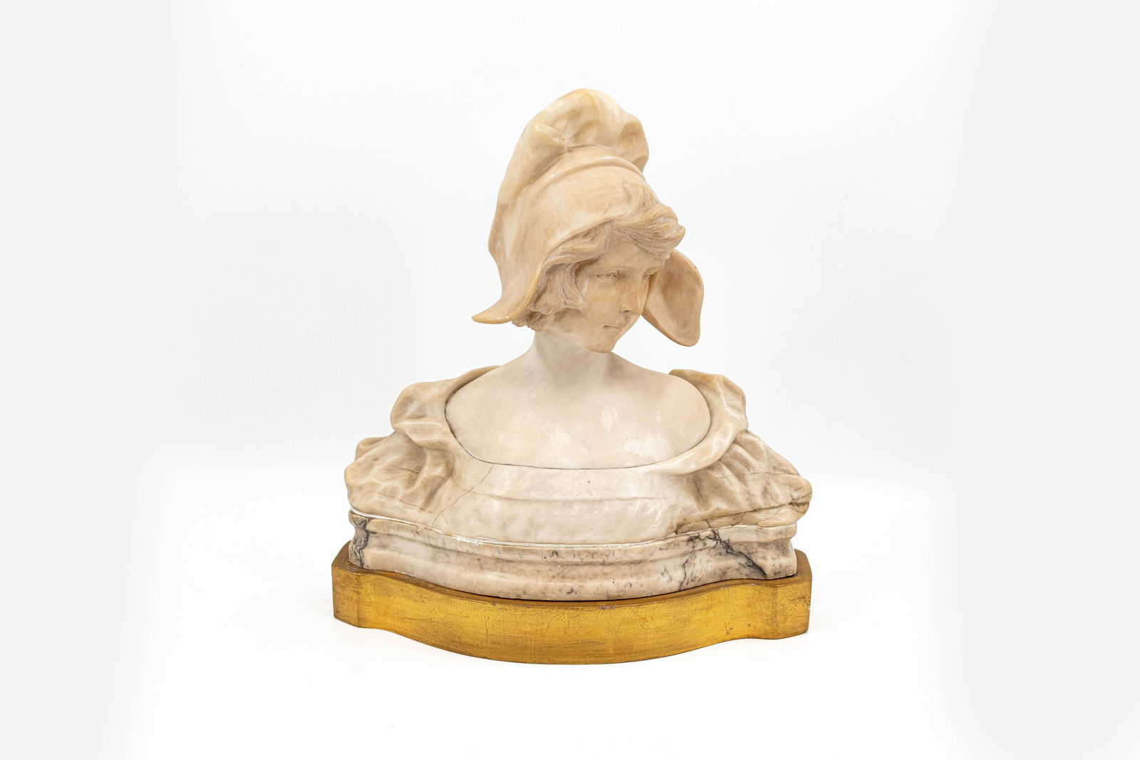 An antique carved alabaster marble sculpture bust of a lady (1 of 8)